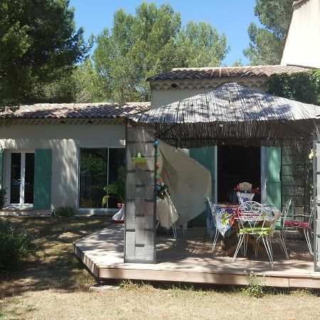 L'Oliveraie En Provence Ламбеск Екстер'єр фото