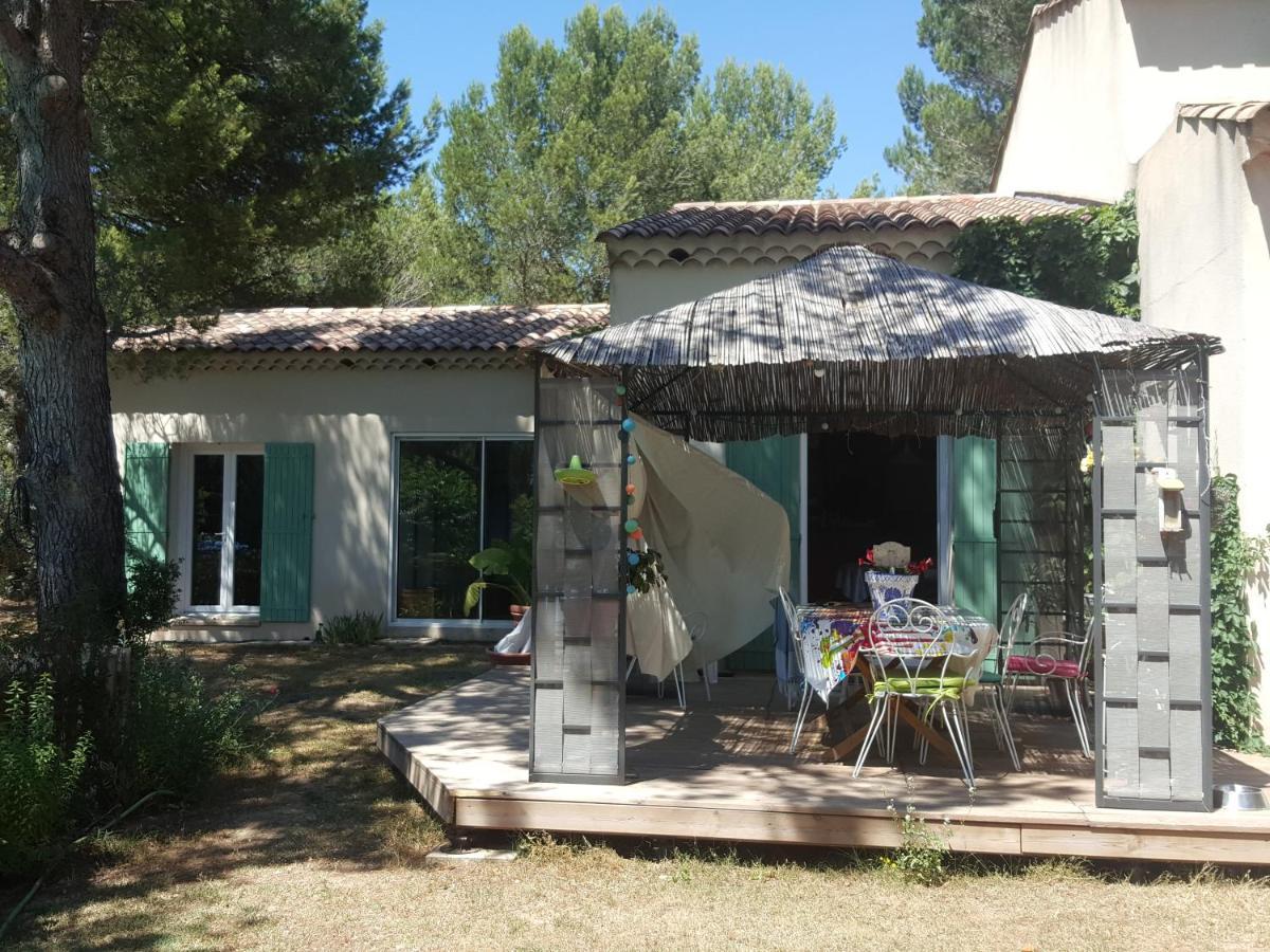 L'Oliveraie En Provence Ламбеск Екстер'єр фото